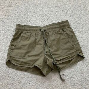Lou & Grey utility shorts